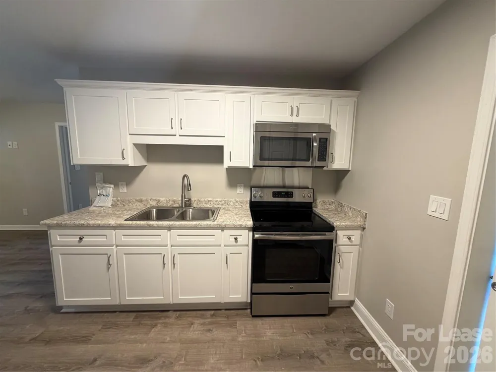 2621 E Greenbriar Road Statesville, NC 28625