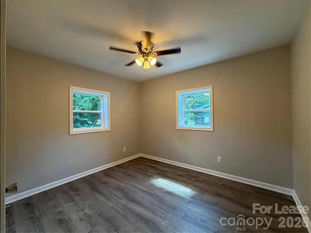 2621 E Greenbriar Road Statesville, NC 28625