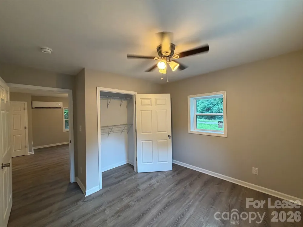 2621 E Greenbriar Road Statesville, NC 28625