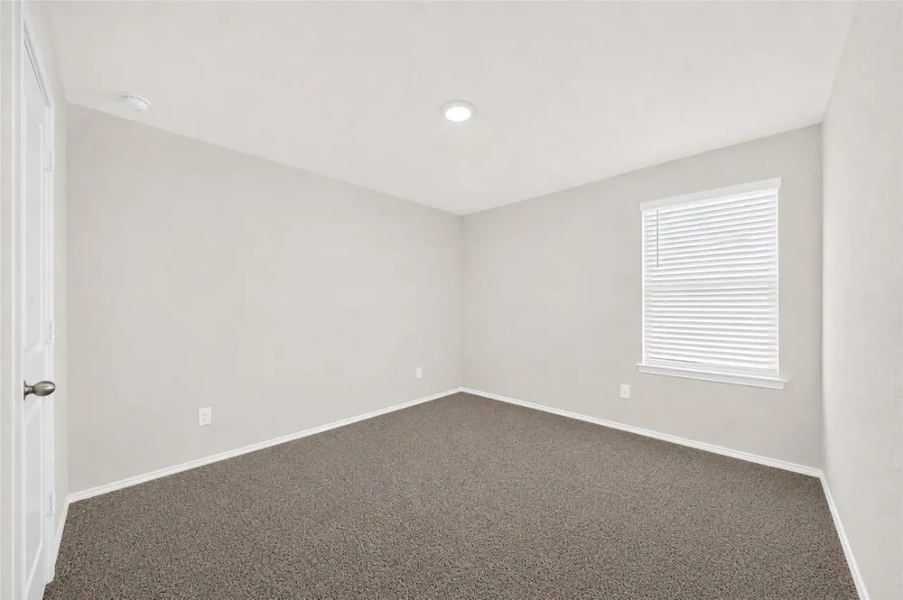 216 Rockbridge Drive Huntsville, TX 77340