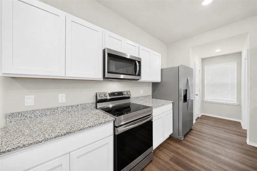 216 Rockbridge Drive Huntsville, TX 77340