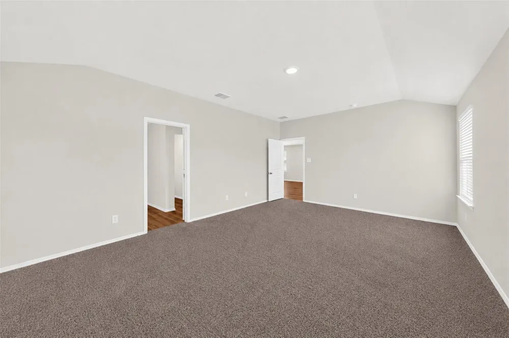 216 Rockbridge Drive Huntsville, TX 77340