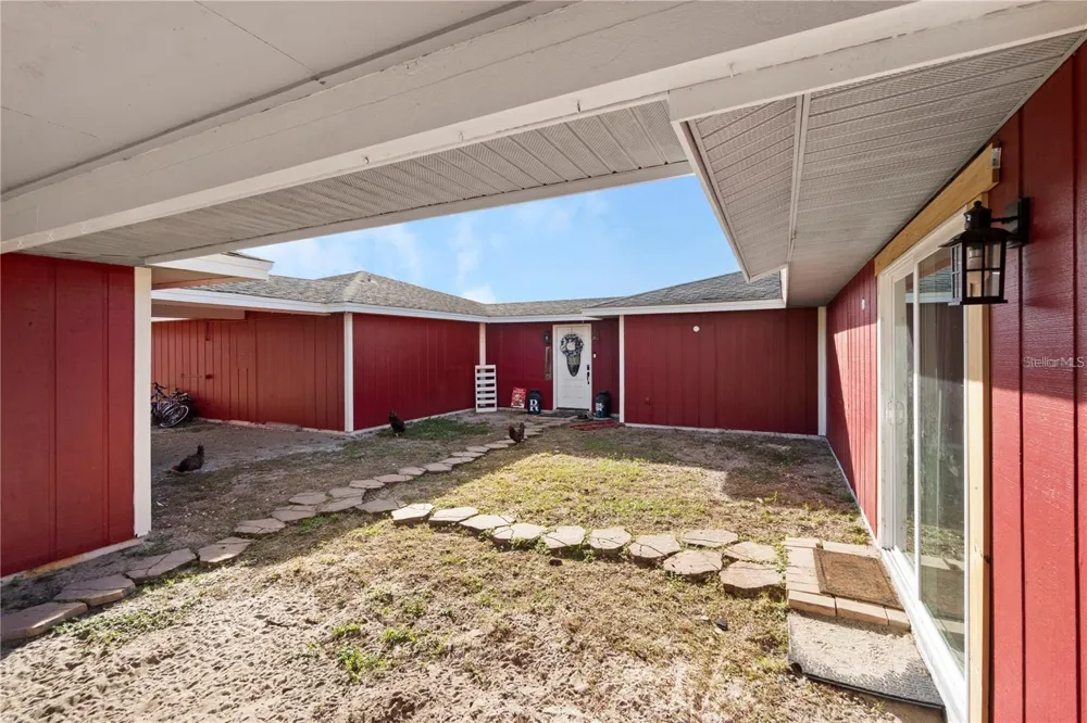 15525 VILLA CITY ROAD Groveland, FL 34736