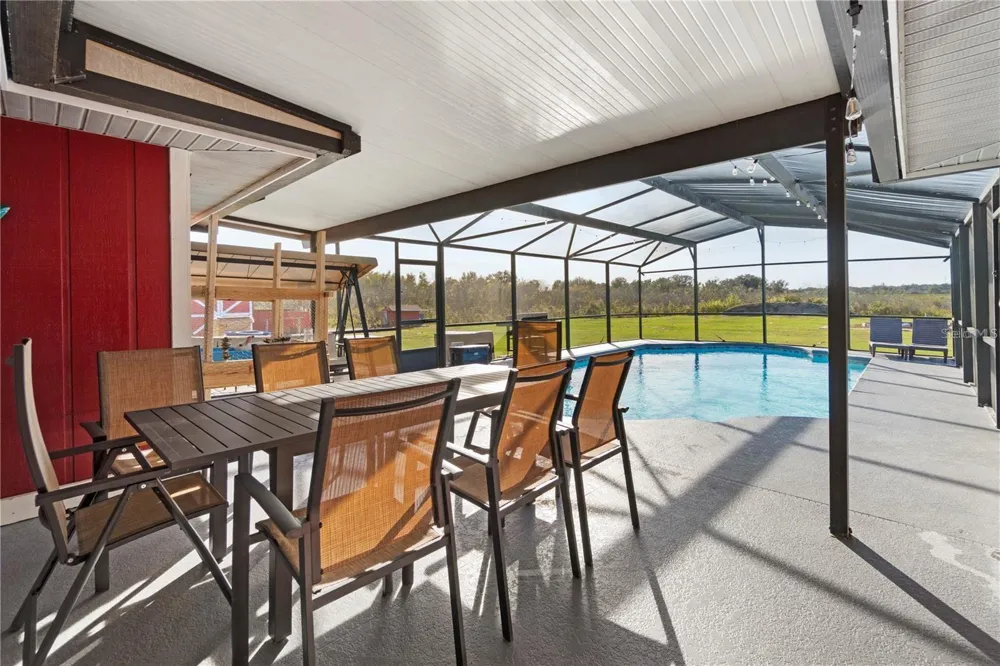 15525 VILLA CITY ROAD Groveland, FL 34736