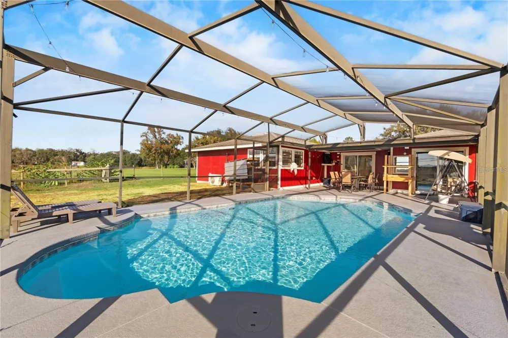 15525 VILLA CITY ROAD Groveland, FL 34736