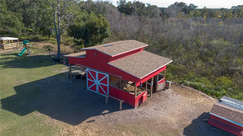 15525 VILLA CITY ROAD Groveland, FL 34736