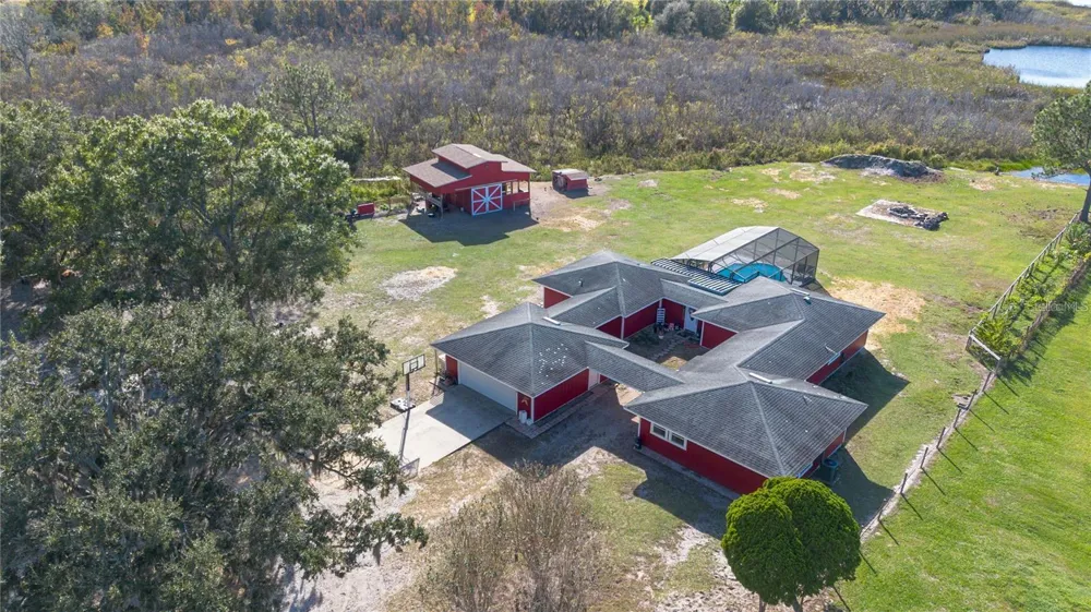 15525 VILLA CITY ROAD Groveland, FL 34736