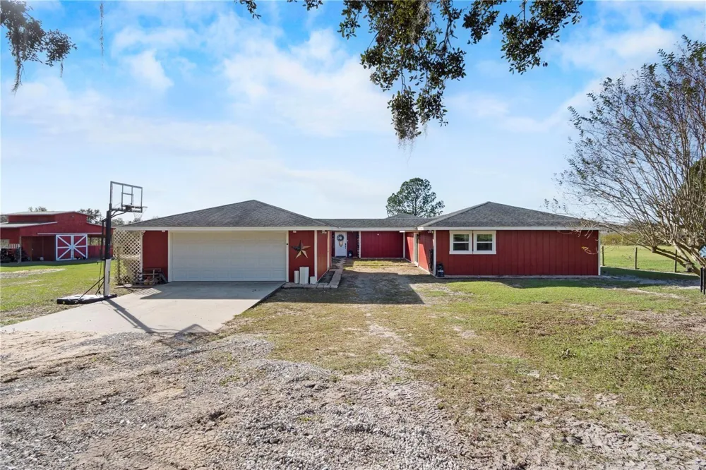 15525 VILLA CITY ROAD Groveland, FL 34736