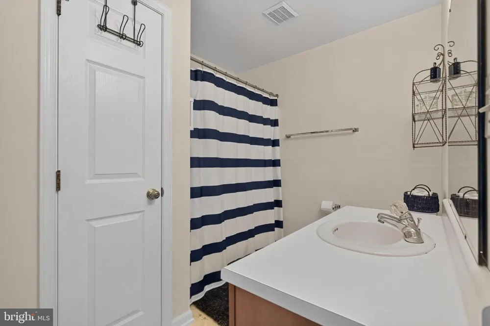 3620 PLEASANT VALLEY ROAD York, PA 17406
