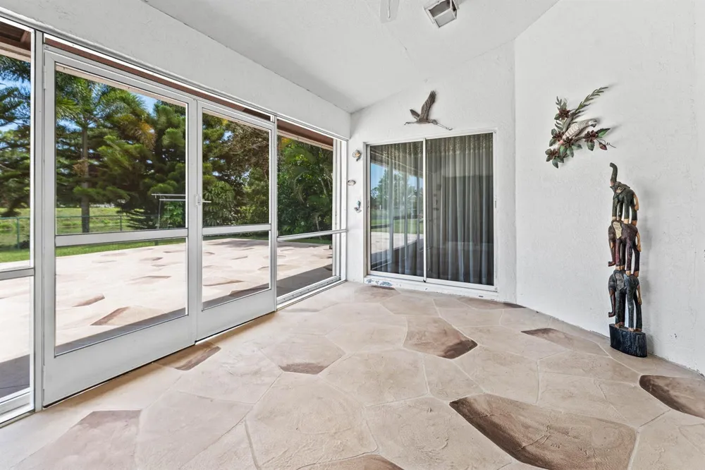 157 MONTEREY WAY Royal Palm Beach, FL 33411