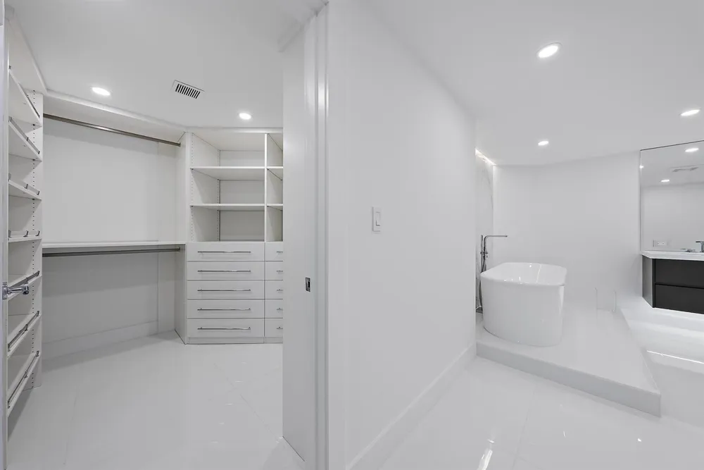 3140 S Ocean Boulevard #502S Palm Beach, FL 33480