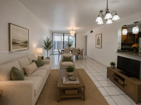 215 Lake Pointe Dr #104