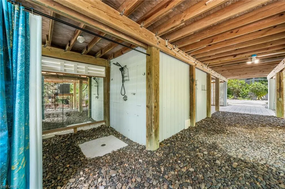 33 Urchin Court Captiva, FL 33924