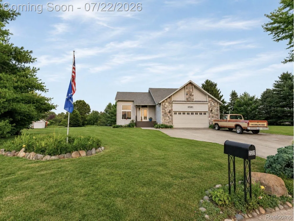 2581 Amy Court Oxford Charter Township, MI 48371