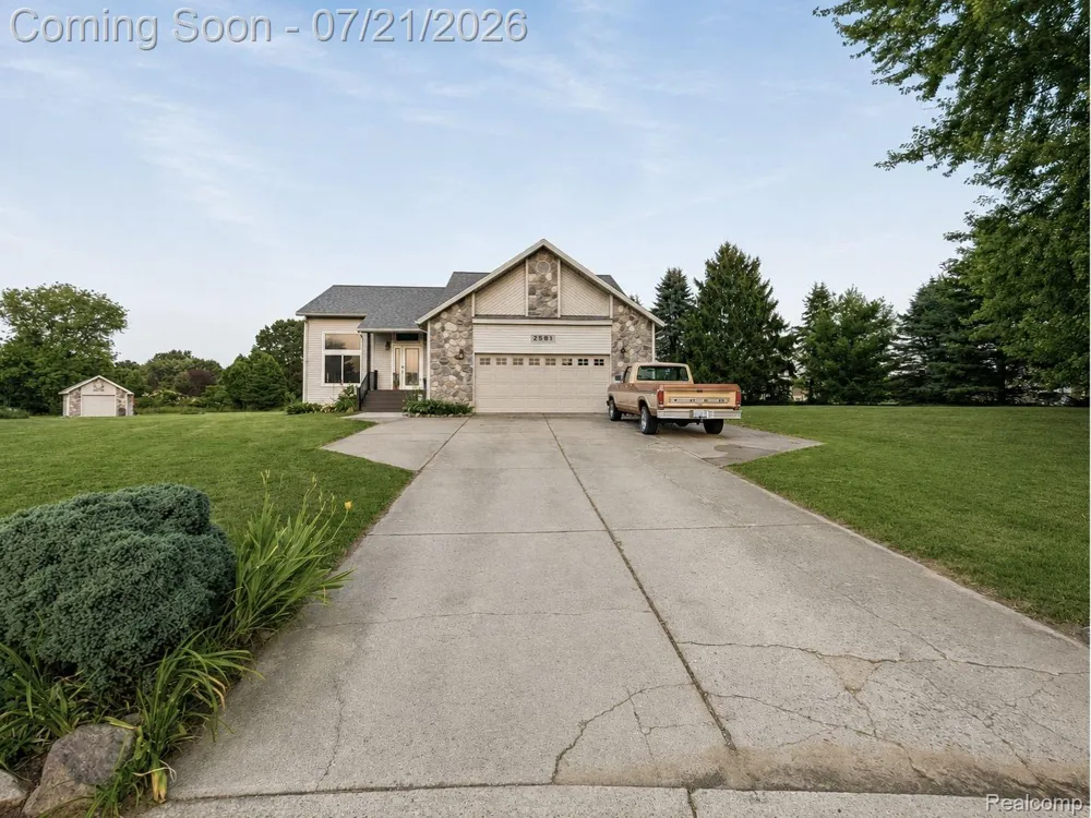 2581 Amy Court Oxford Charter Township, MI 48371