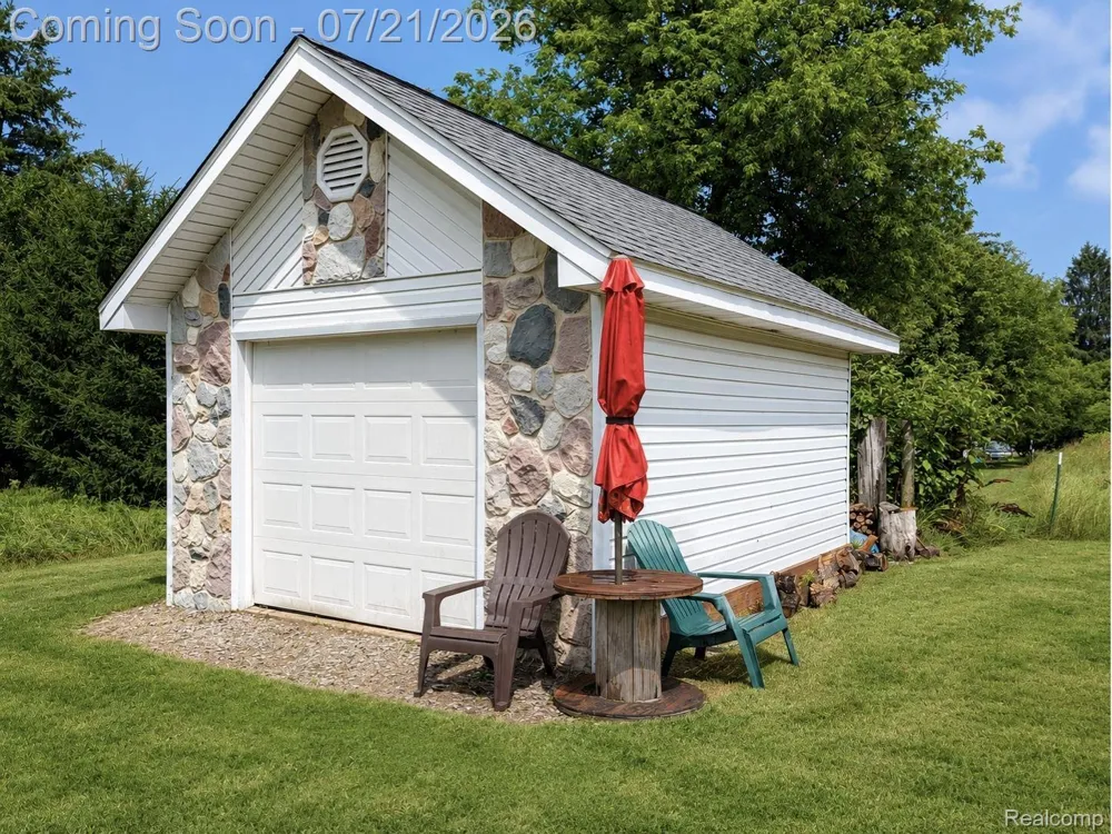 2581 Amy Court Oxford Charter Township, MI 48371