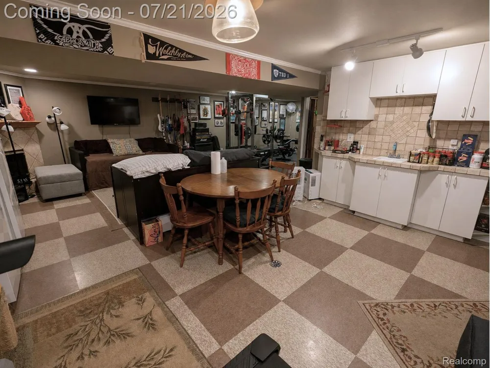 2581 Amy Court Oxford Charter Township, MI 48371