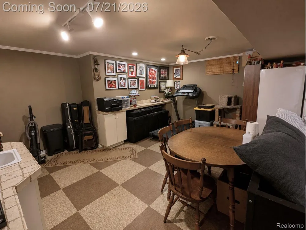 2581 Amy Court Oxford Charter Township, MI 48371