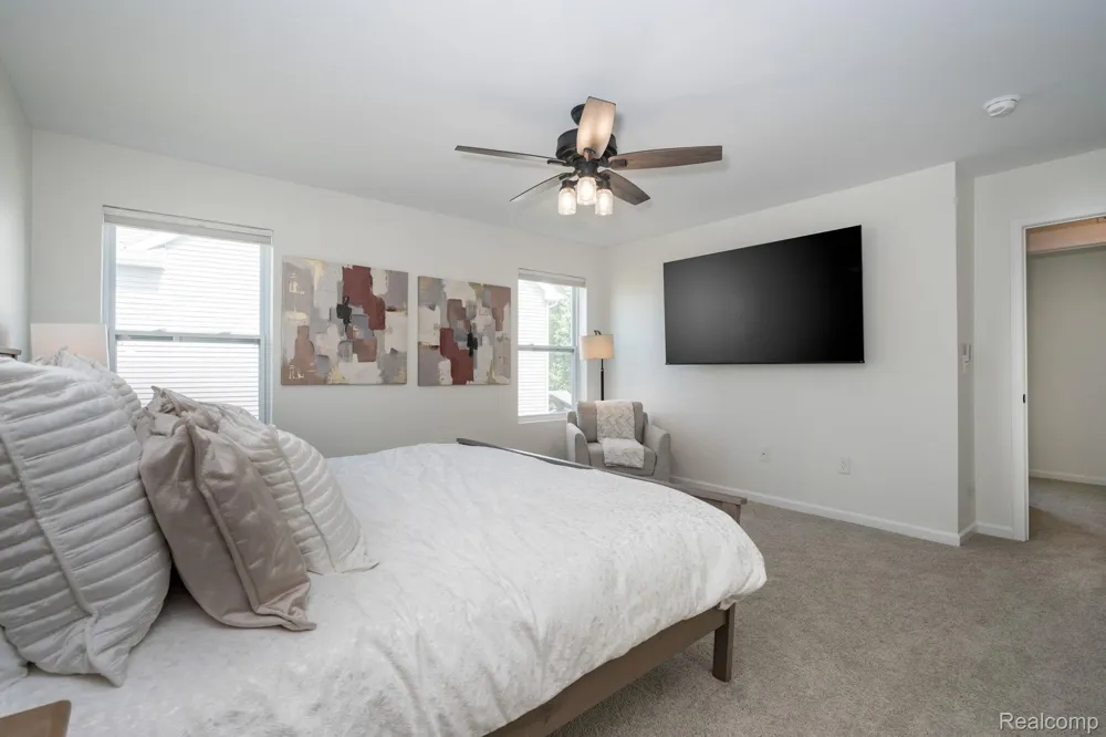 425 Knollwood Drive Brandon Charter Township, MI 48462