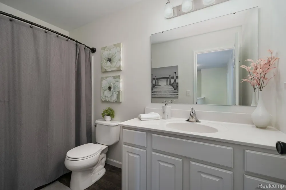 425 Knollwood Drive Brandon Charter Township, MI 48462
