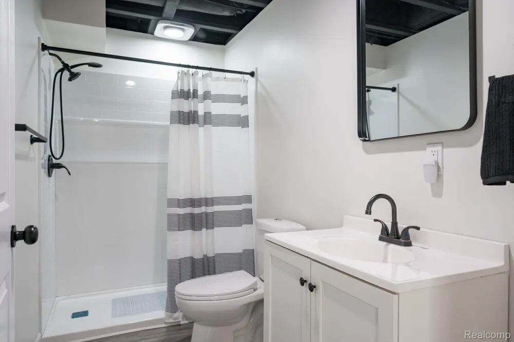 425 Knollwood Drive Brandon Charter Township, MI 48462