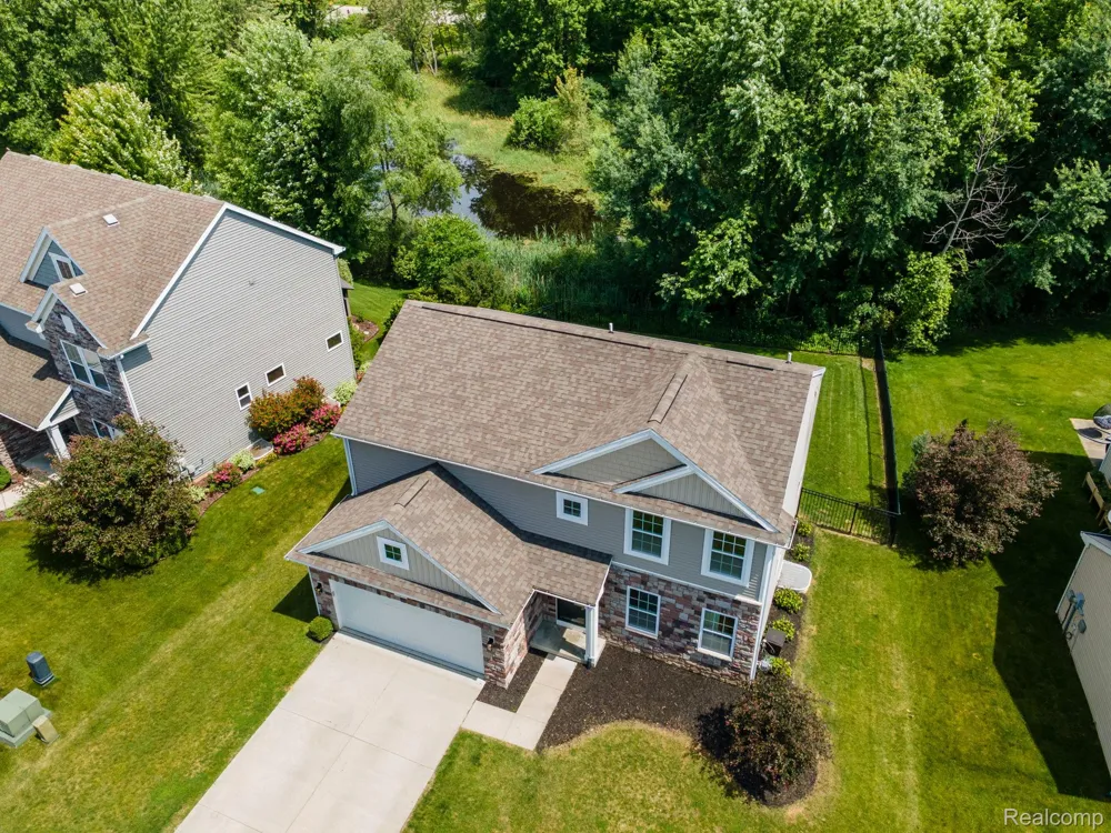 425 Knollwood Drive Brandon Charter Township, MI 48462
