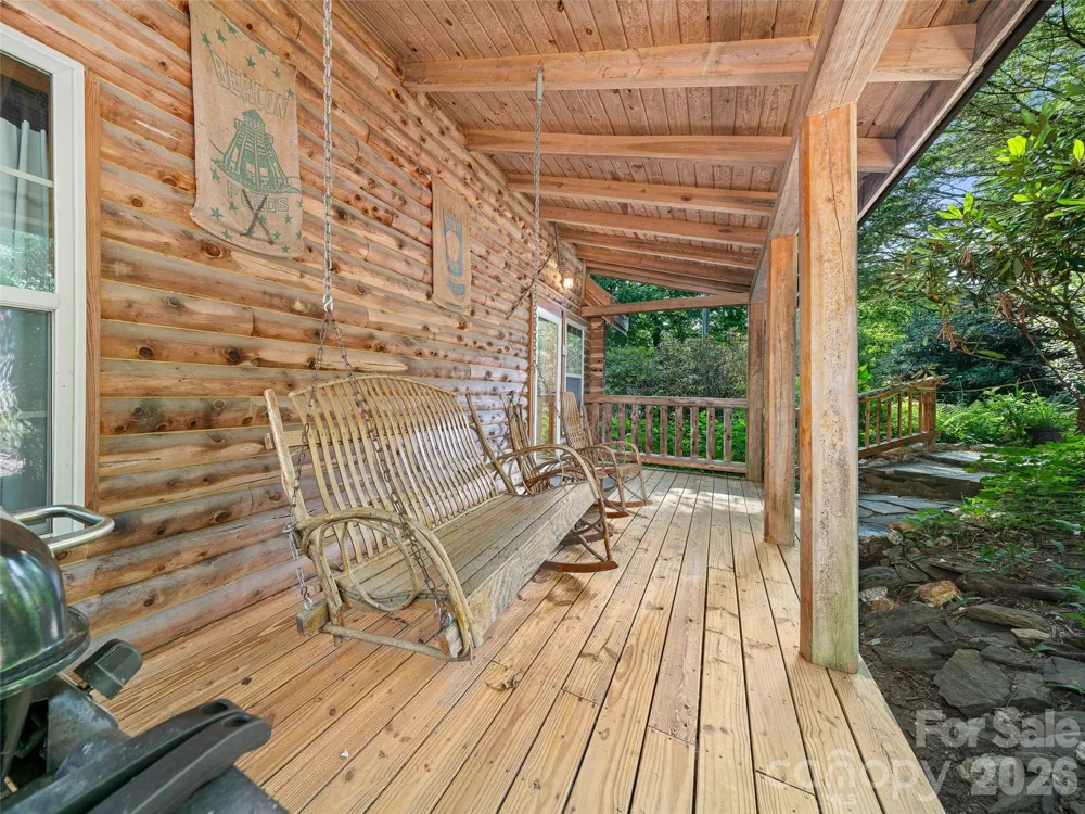 284 Simmons Ridge Road Spruce Pine, NC 28705