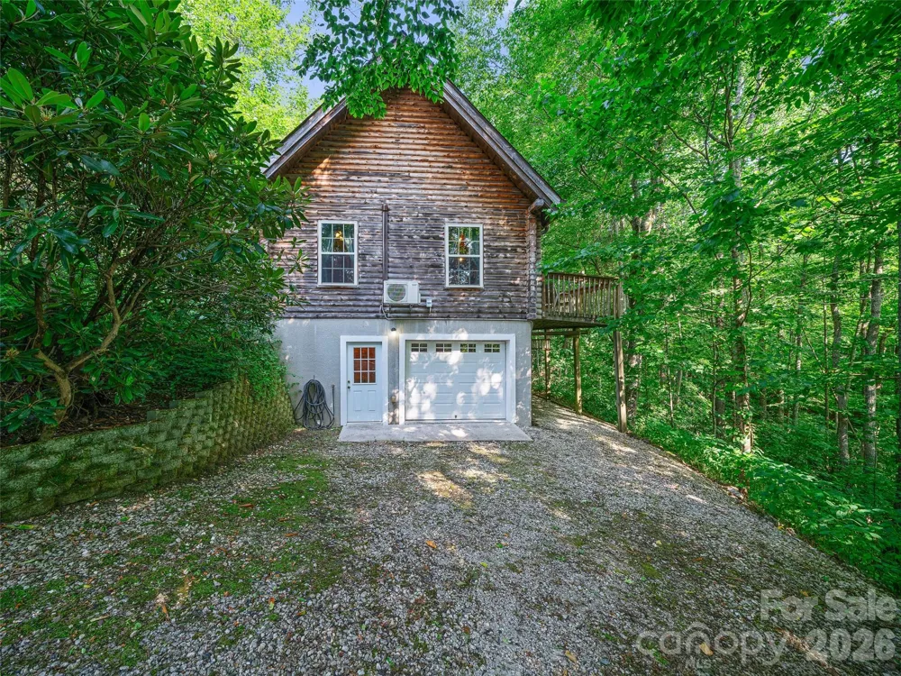 284 Simmons Ridge Road Spruce Pine, NC 28705