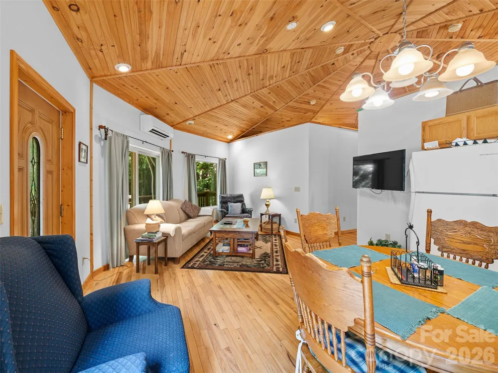 284 Simmons Ridge Road Spruce Pine, NC 28705