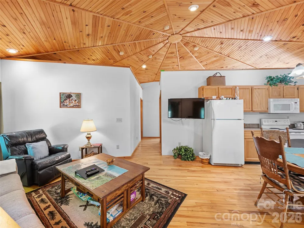 284 Simmons Ridge Road Spruce Pine, NC 28705