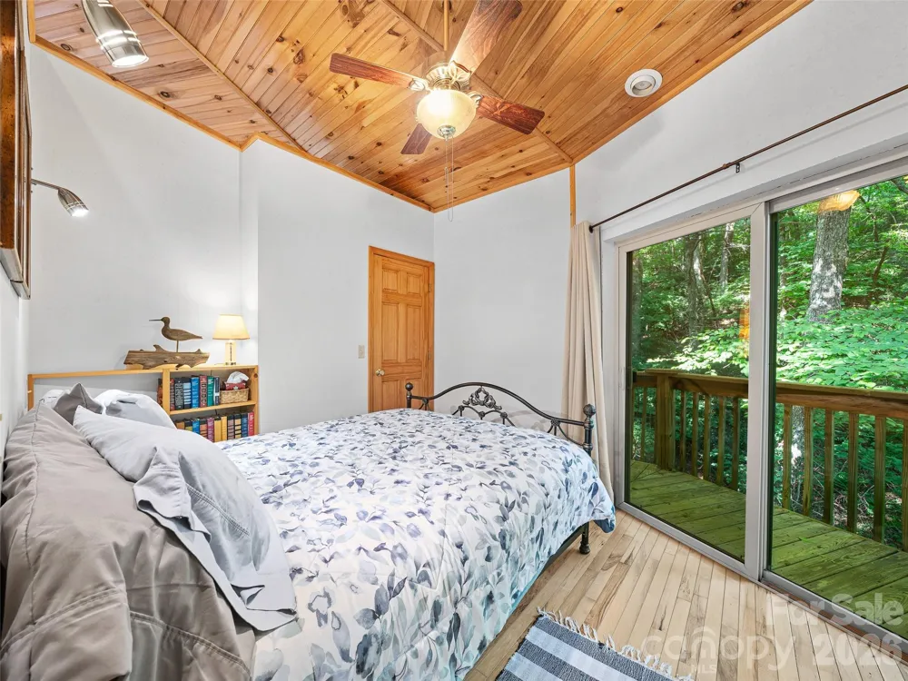 284 Simmons Ridge Road Spruce Pine, NC 28705