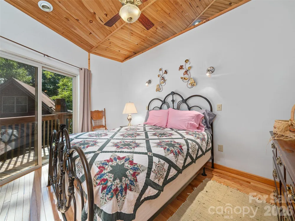 284 Simmons Ridge Road Spruce Pine, NC 28705