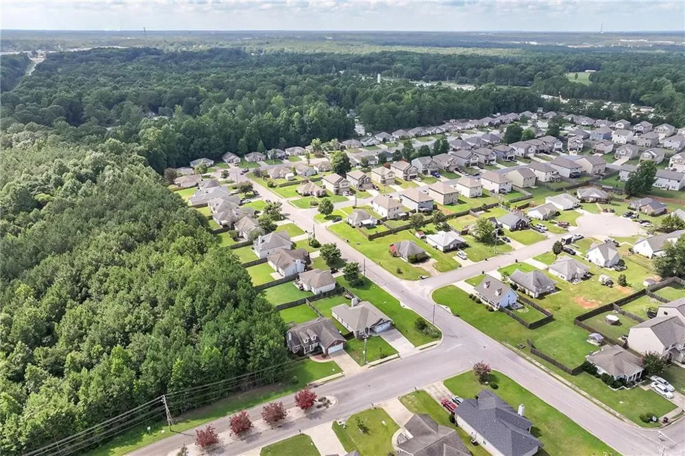2902 Waterford Boulevard Opelika, AL 36804