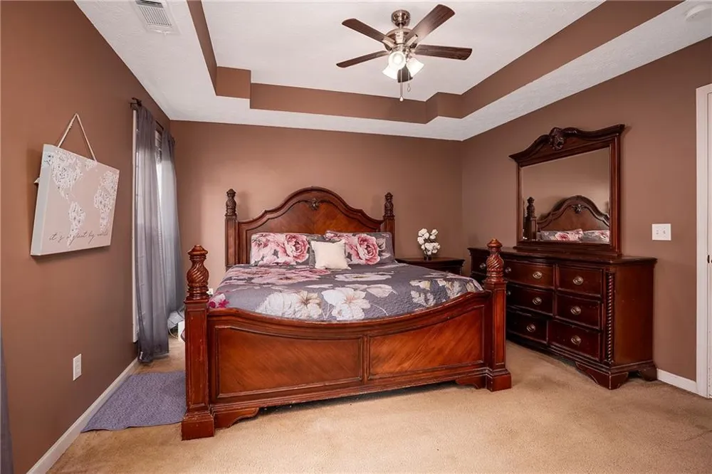 2902 Waterford Boulevard Opelika, AL 36804