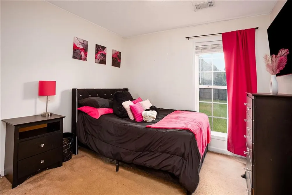 2902 Waterford Boulevard Opelika, AL 36804
