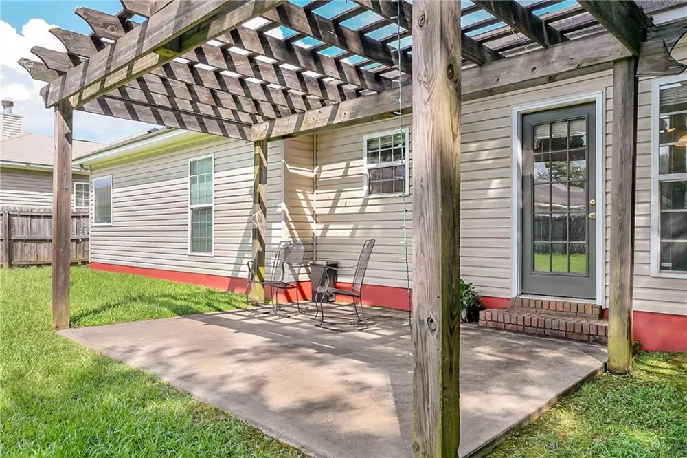 2902 Waterford Boulevard Opelika, AL 36804