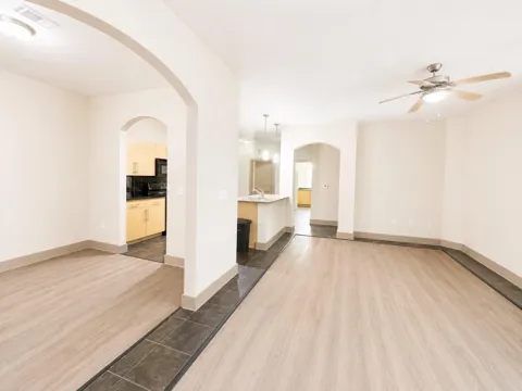 3660 Richmond St Avenue #142
