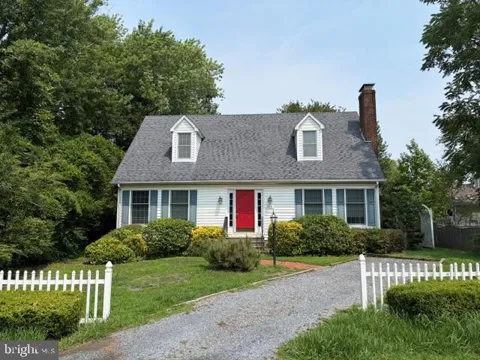 103 DOUGLAS LANE