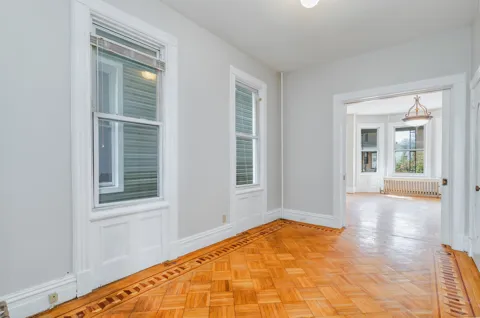 100 CLERK ST