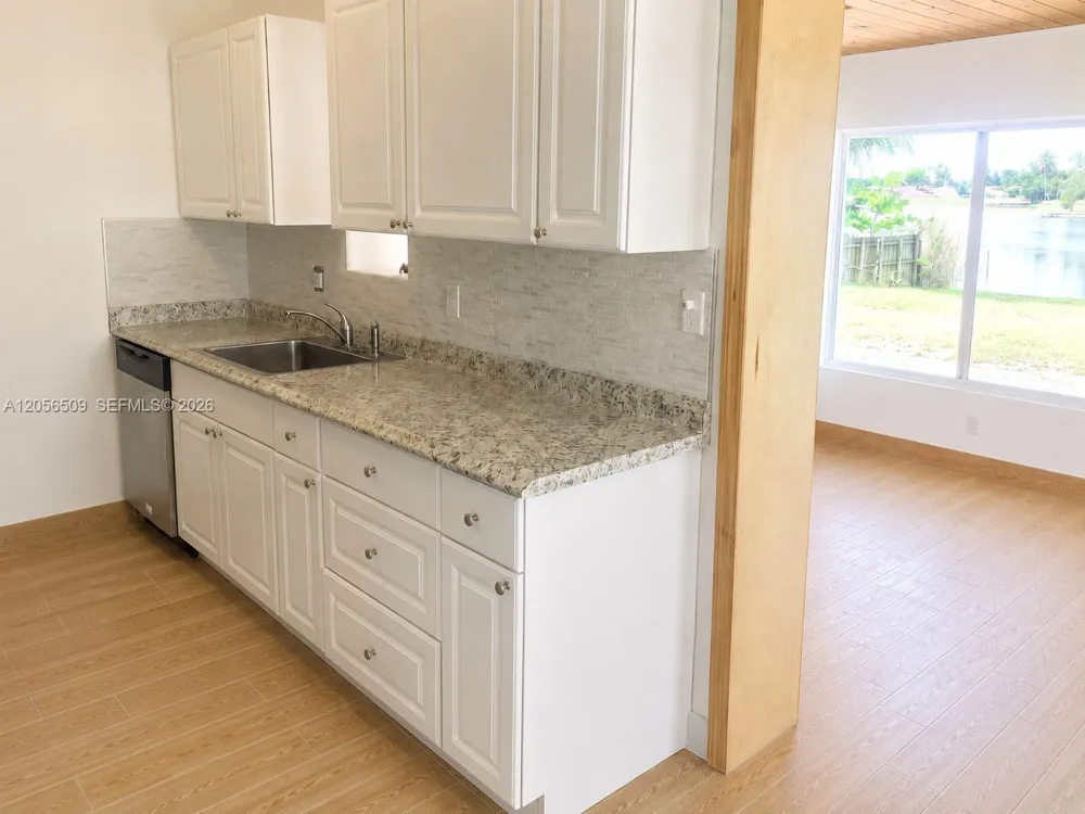 3300 SW 32nd Ave West Park, FL 33023