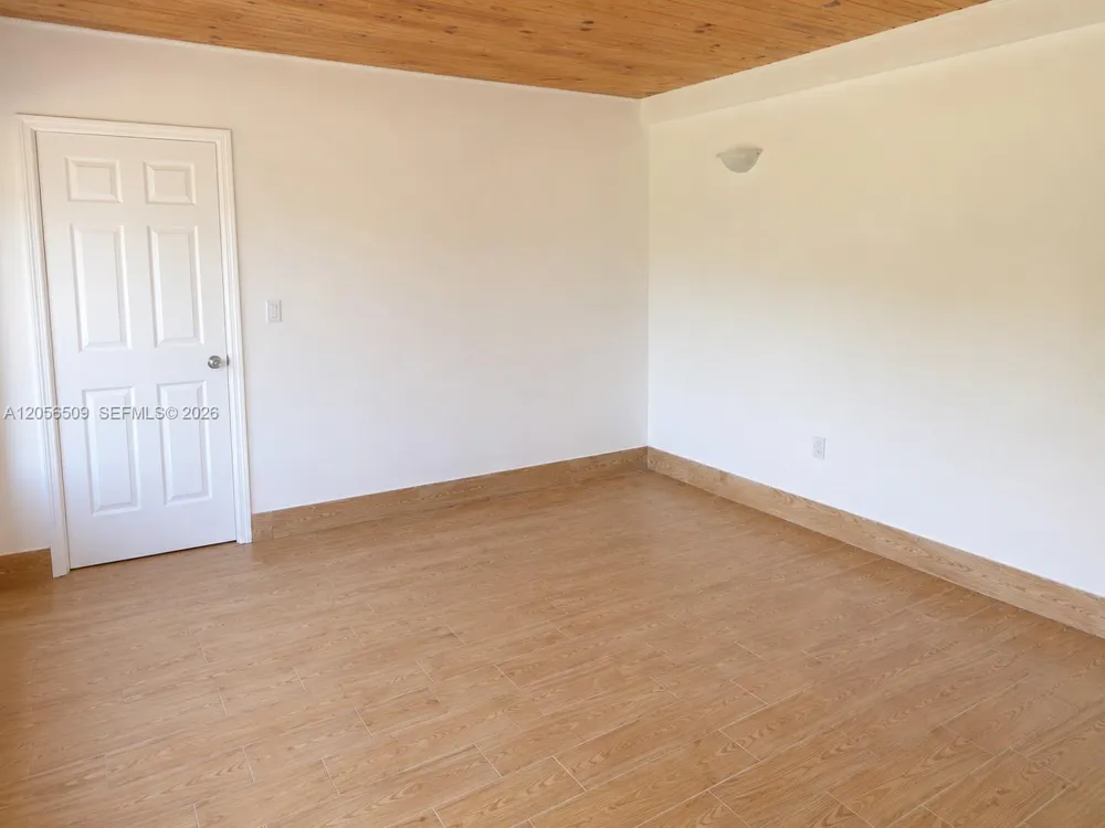 3300 SW 32nd Ave West Park, FL 33023