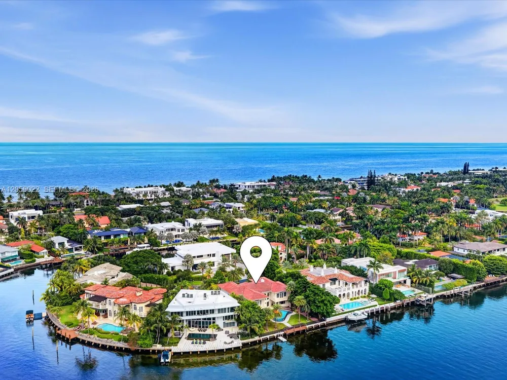628 Island Golden Beach, FL 33160