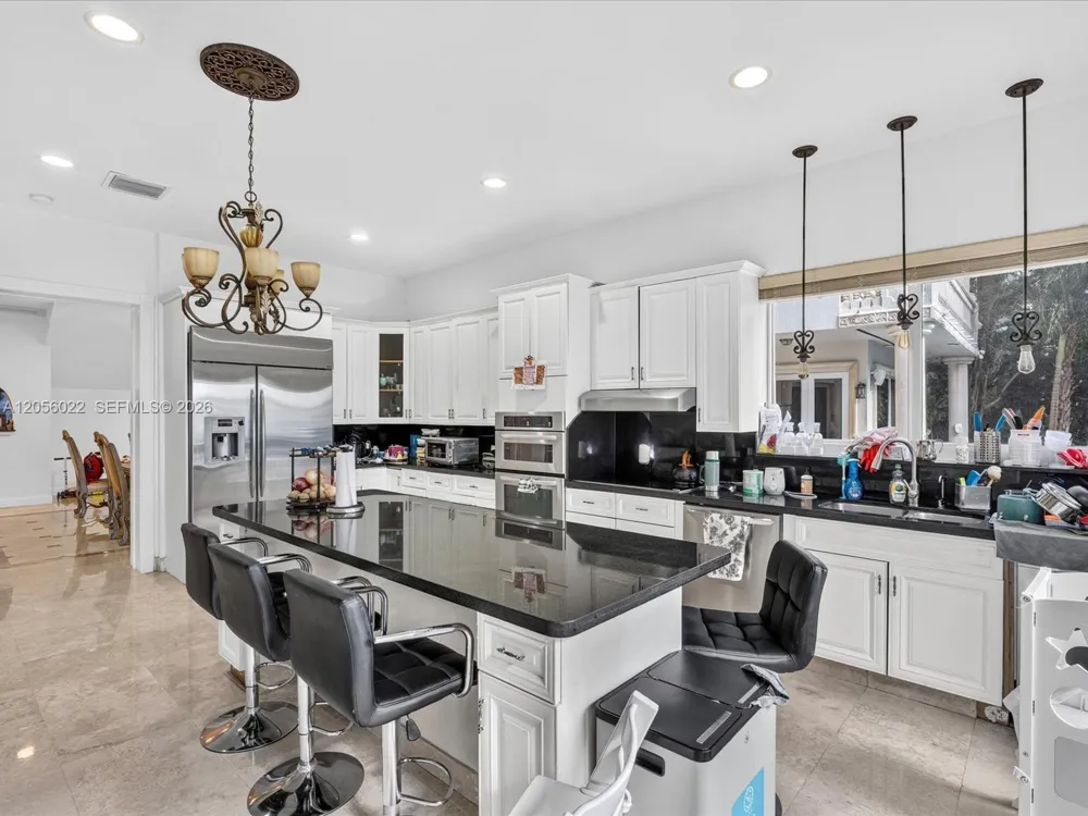 628 Island Golden Beach, FL 33160