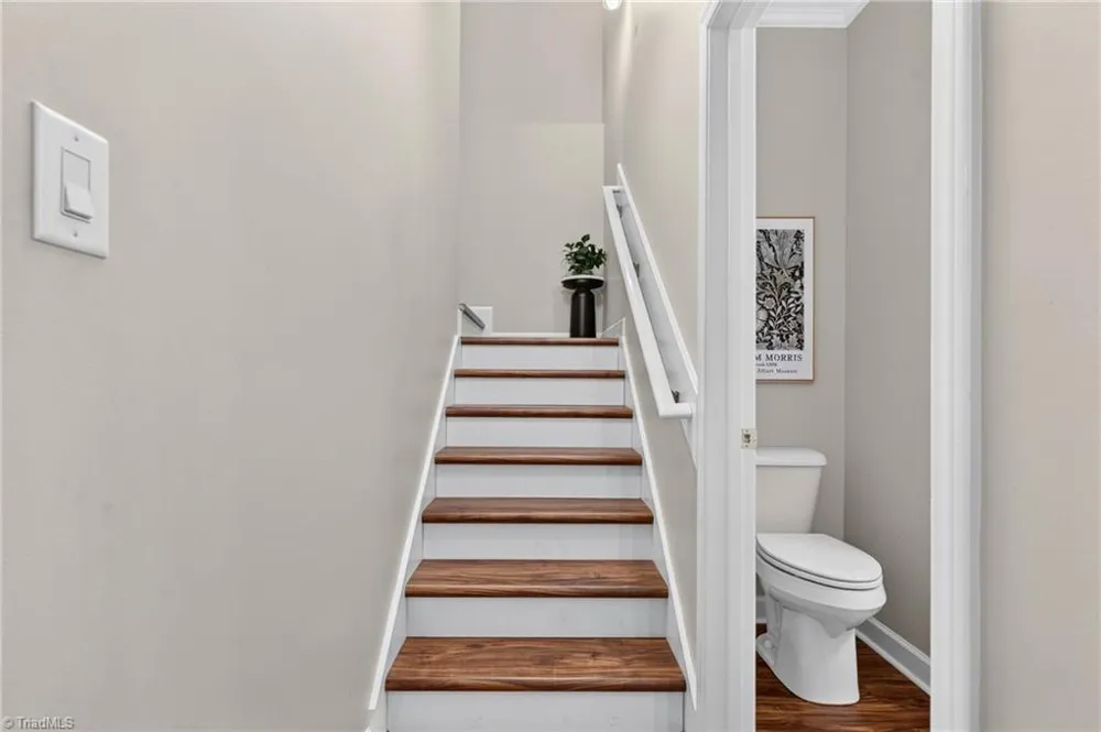 122 Olde Manor Court Siler City, NC 27344