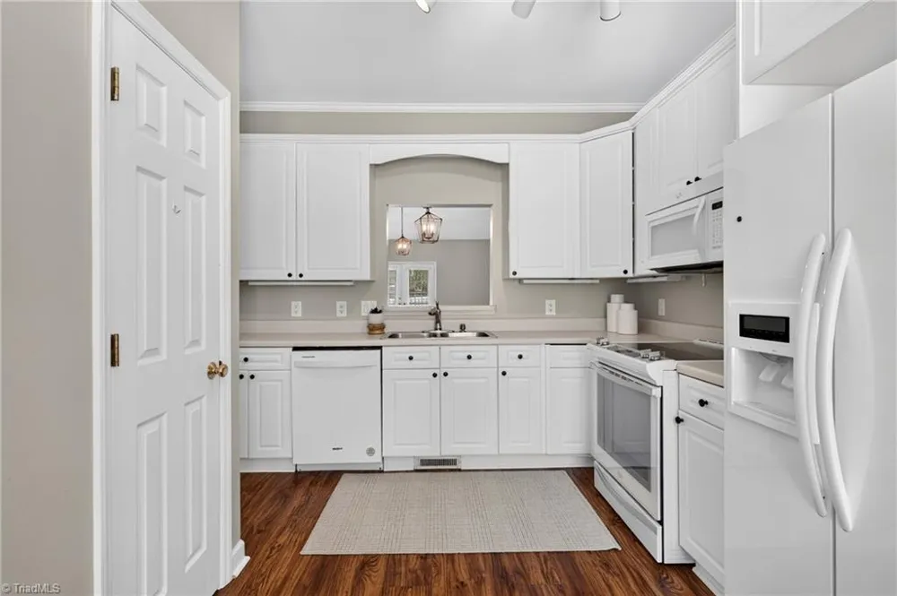 122 Olde Manor Court Siler City, NC 27344