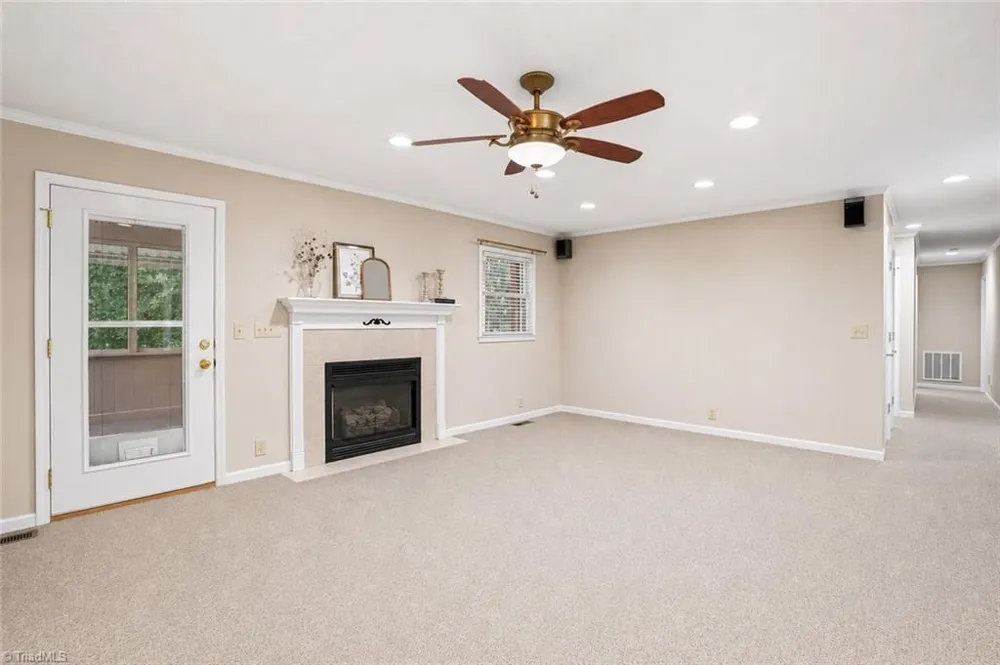 913 Colonial Heights North Wilkesboro, NC 28659