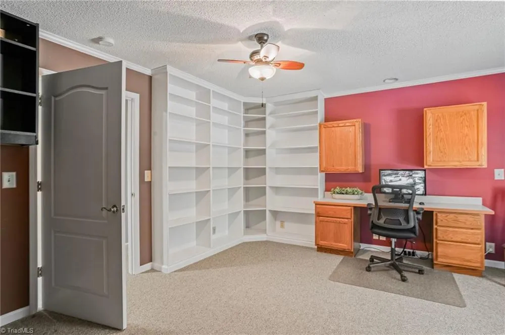 913 Colonial Heights North Wilkesboro, NC 28659