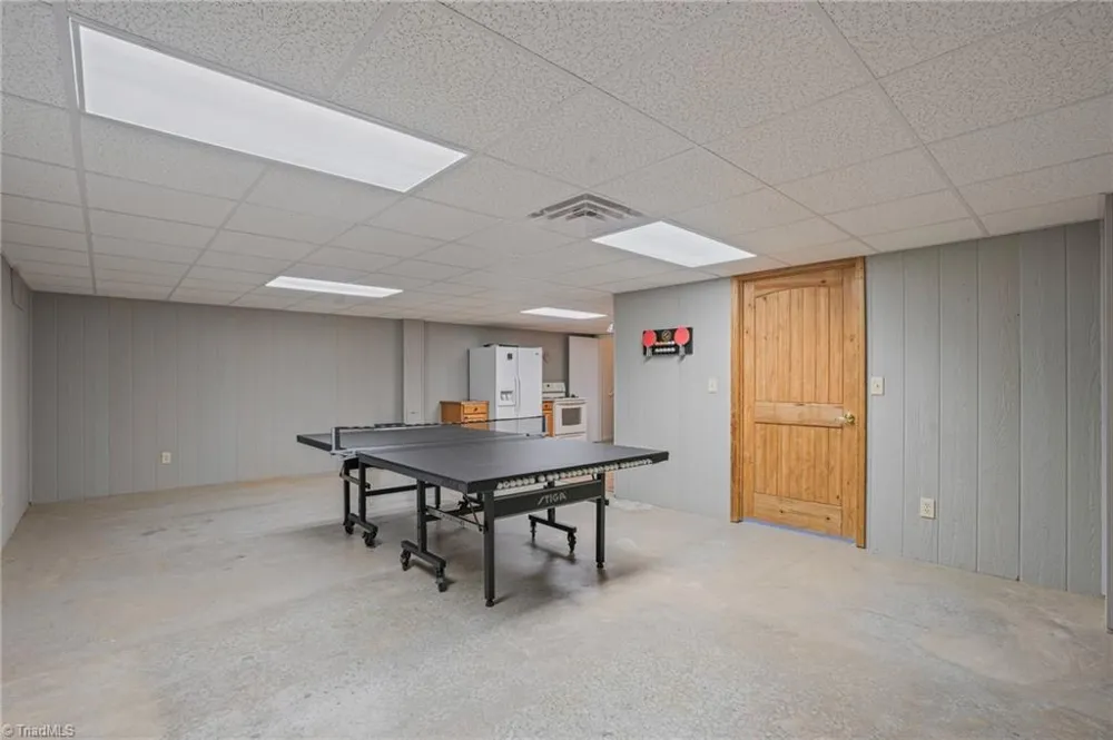 913 Colonial Heights North Wilkesboro, NC 28659