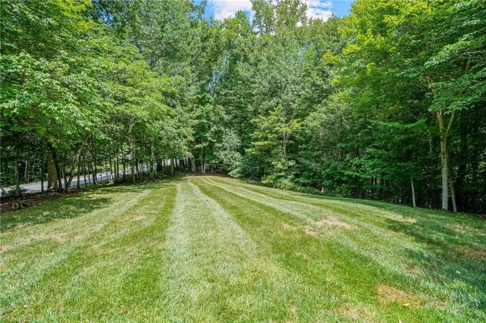913 Colonial Heights North Wilkesboro, NC 28659