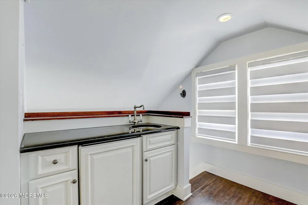 603 Laurel Avenue Allenhurst, NJ 07711